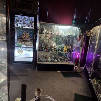 Twisted Glass - The best. The . Best - Tobacco Shops Near Me - Wantagh, New York Twisted Glass - The best. The . Best - Tobacco Shops Near Me - Wantagh, New York