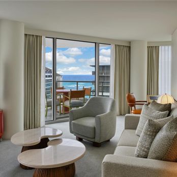Ka La'i Waikiki Beach, LXR Hotels & Resorts - Guest room - Hotels Near Me - Honolulu, Hawaii Ka La'i Waikiki Beach, LXR Hotels & Resorts - Guest room - Hotels Near Me - Honolulu, Hawaii