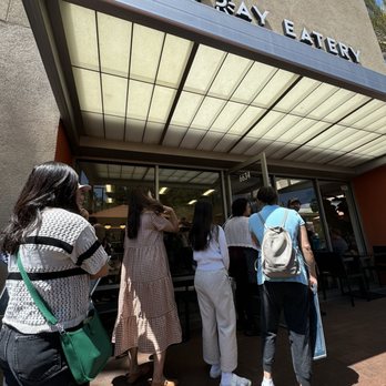 Everyday Eatery - Entrance and line - Cafes Near Me - Irvine, California