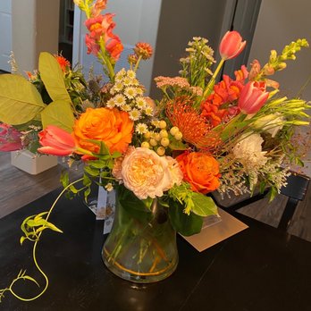 Flower Tribe - Flower arrangement - Floral Designers Near Me - Fort Collins, Colorado Flower Tribe - Flower arrangement - Floral Designers Near Me - Fort Collins, Colorado