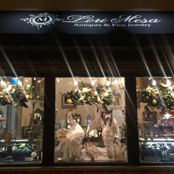 Lori Mesa Antiques & Fine Jewelry - Outside Store