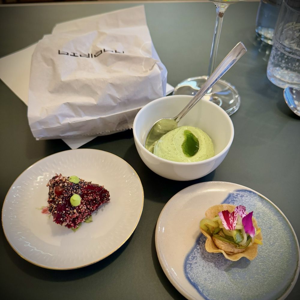 Bidlabu - Amuse bouche - Bistros Near Me - Frankfurt, HE Bidlabu - Amuse bouche - Bistros Near Me - Frankfurt, HE