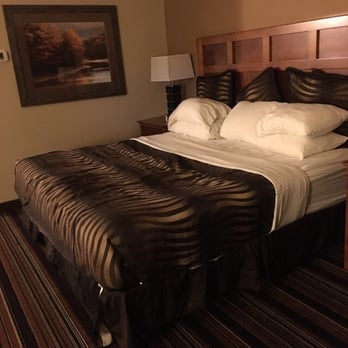 Best Western Plus Bloomington Hotel - King bed - Hotels Near Me - Bloomington, Minnesota Best Western Plus Bloomington Hotel - King bed - Hotels Near Me - Bloomington, Minnesota