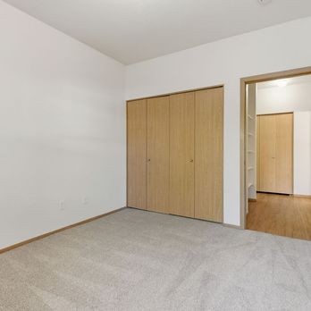 Cascade View Apartments - Bedroom - Apartments Near Me - Vancouver, Washington Cascade View Apartments - Bedroom - Apartments Near Me - Vancouver, Washington