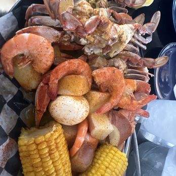 Mr. Shuck's Seafood - Mr. Shucks platter - Seafood Near Me - Brunswick, Georgia Mr. Shuck's Seafood - Mr. Shucks platter - Seafood Near Me - Brunswick, Georgia