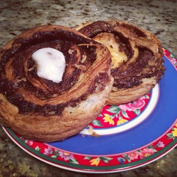 The Danish Pastry House - Underwhelming Høj Snegl - Bakeries Near Me - Toronto, Ontario The Danish Pastry House - Underwhelming Høj Snegl - Bakeries Near Me - Toronto, Ontario