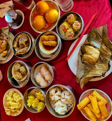 Lu Lu Seafood & Dim Sum by null