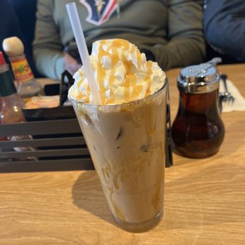 Broken Yolk Cafe - Shake - Breakfast & Brunch Near Me - Santee, California