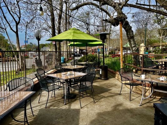 Wild Fig Kitchen by null