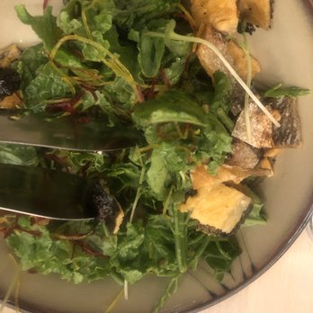 Rinka - Salmon skin salad - Japanese Near Me - Honolulu, Hawaii Rinka - Salmon skin salad - Japanese Near Me - Honolulu, Hawaii