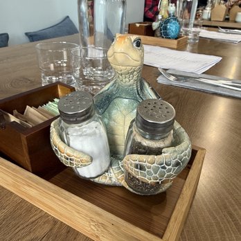 Tur - Adorable S&P Holder - Breakfast & Brunch Near Me - San Francisco, California