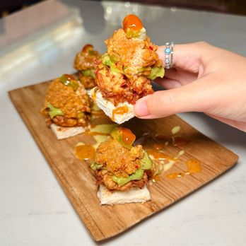 Enchant - Crispy Crab and Spicy Tuna @teaseats | instagram, tiktok, youtube - Asian Fusion Near Me - Los Angeles, California