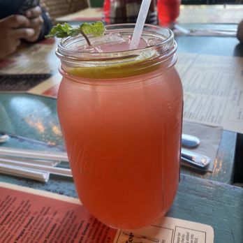 The Pan - Strawberry lemonade - Breakfast & Brunch Near Me - Torrance, California