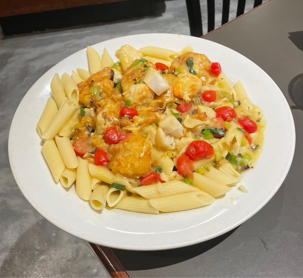 NAZARETH DINER Updated August 2024 81 Photos & 182 Reviews 581 S