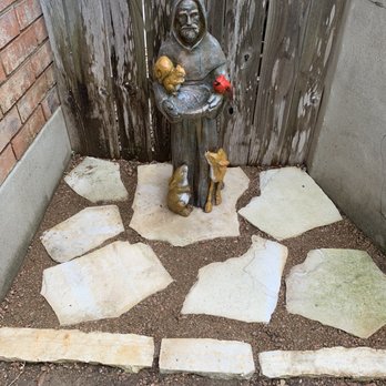 Wild Birds Unlimited - St Francis and Friends statue - Bird Shops Near Me - Schertz, Texas Wild Birds Unlimited - St Francis and Friends statue - Bird Shops Near Me - Schertz, Texas