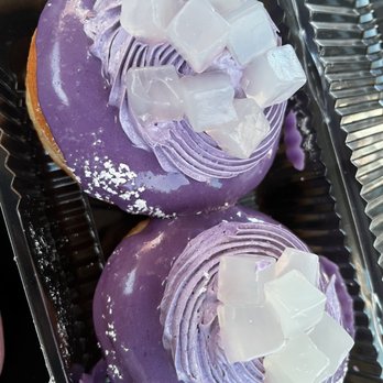 Elk Grove Donuts - FLAVOR HEAVEN. Ube Crème Coconut (Coconut jelly, powdered sugar, their homemade crème ube, & ube purple yam). 10/10 stars. - Donuts Near Me - Elk Grove, California
