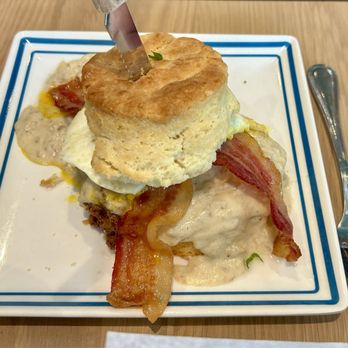 Biscuit Belly - Chesapeake - The Rockwell Supreme - Breakfast & Brunch Near Me - Chesapeake, Virginia