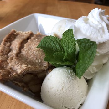 Cafe Ono - Apple pie with ice cream and whipped cream - Coffee & Tea Near Me - Volcano, Hawaii Cafe Ono - Apple pie with ice cream and whipped cream - Coffee & Tea Near Me - Volcano, Hawaii