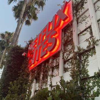 Netflix Bites - Front - American Near Me - Los Angeles, California