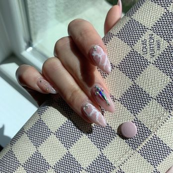 Top Coat Nails & Lashes - Acrylic dip done by Harry : ) - Nail Salons Near Me - Long Beach, California