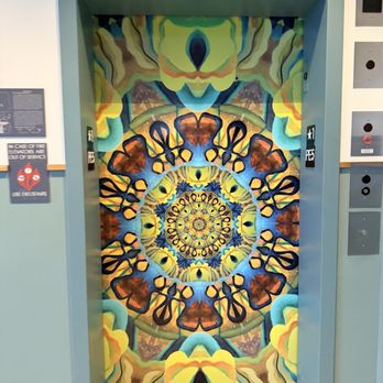 Arlo Wynwood - Artsy elevator - Hotels Near Me - Miami, Florida Arlo Wynwood - Artsy elevator - Hotels Near Me - Miami, Florida