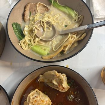 Hungry Dumpling House - Wonton in Chili Oil & Pork Tonkotsu ramen - Chinese Near Me - Portland, Oregon Hungry Dumpling House - Wonton in Chili Oil & Pork Tonkotsu ramen - Chinese Near Me - Portland, Oregon