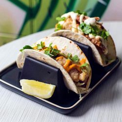 Don Pedros Bondi - Tacos