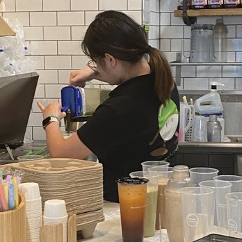 Mr. Green Bubble - Touching everything without gloves. - Bubble Tea Near Me - Walnut Creek, California Mr. Green Bubble - Touching everything without gloves. - Bubble Tea Near Me - Walnut Creek, California