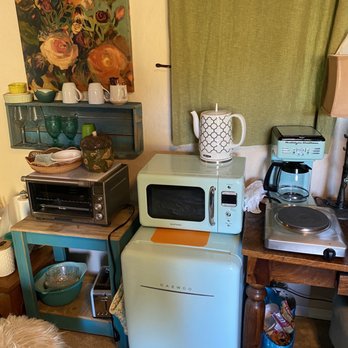 Wishing Well Mini Ranch - Amenities inside the master bedroom - Vacation Rentals Near Me - Vista, California
