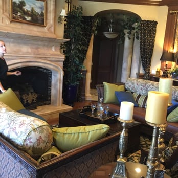 Belle Fiore Winery - Wine Tours Near Me - Ashland, Oregon Belle Fiore Winery - Wine Tours Near Me - Ashland, Oregon
