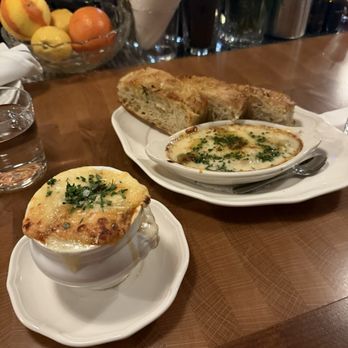 Beaumont's - French Dip + Focaccia - American Near Me - Chicago, Illinois