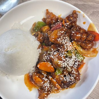 Thai Chiang Mai - Tamarind Crispy Chicken - Thai Near Me - Pleasanton, California