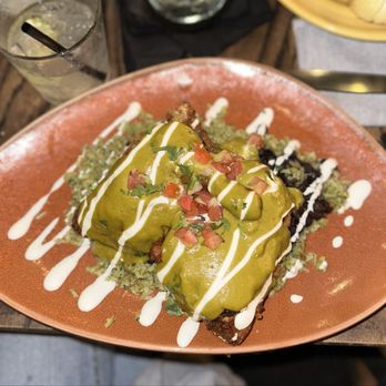 Vidorra - Pollo Su Crema - Mexican Near Me - Dallas, Texas Vidorra - Pollo Su Crema - Mexican Near Me - Dallas, Texas