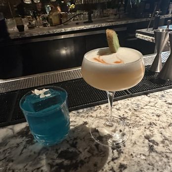 Liquor Pig - Cocktail Bars Near Me - Scottsdale, Arizona