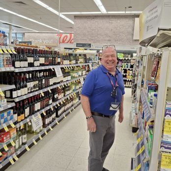 Walgreens - Outstanding GM Tom - Drugstores Near Me - Orlando, Florida Walgreens - Outstanding GM Tom - Drugstores Near Me - Orlando, Florida