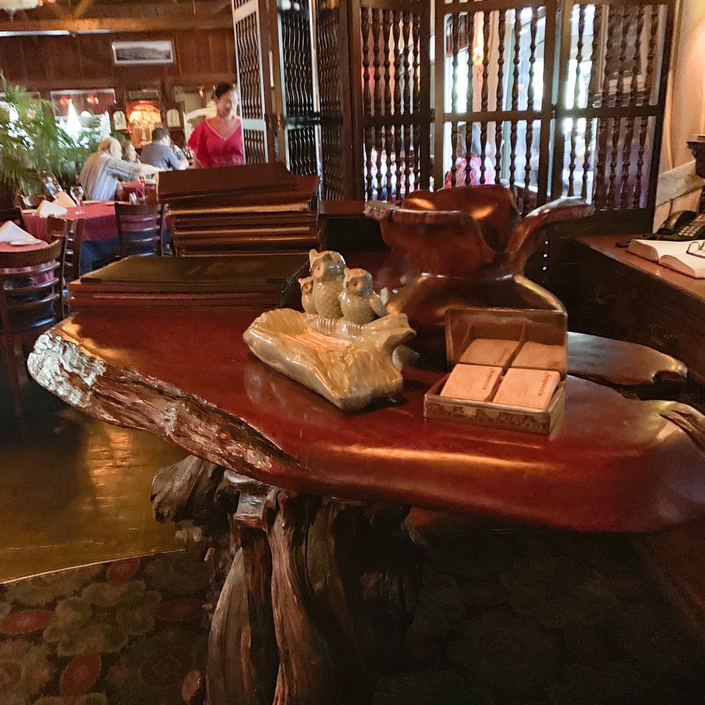 Scopazzi's - Entrance greeting area - New American Near Me - Boulder Creek, California