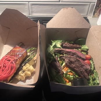 Randi's Grill & Pub - Steak Salad And Salmon Dinner!! - Irish Pub Near Me - Winter Park, Colorado