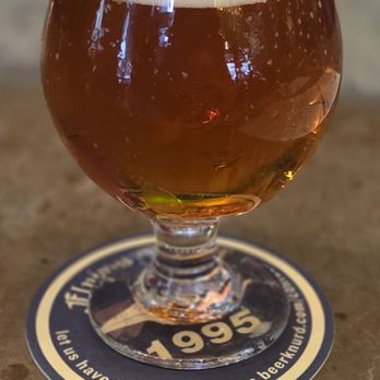 Flying Saucer Draught Emporium - New American Near Me - Houston, Texas