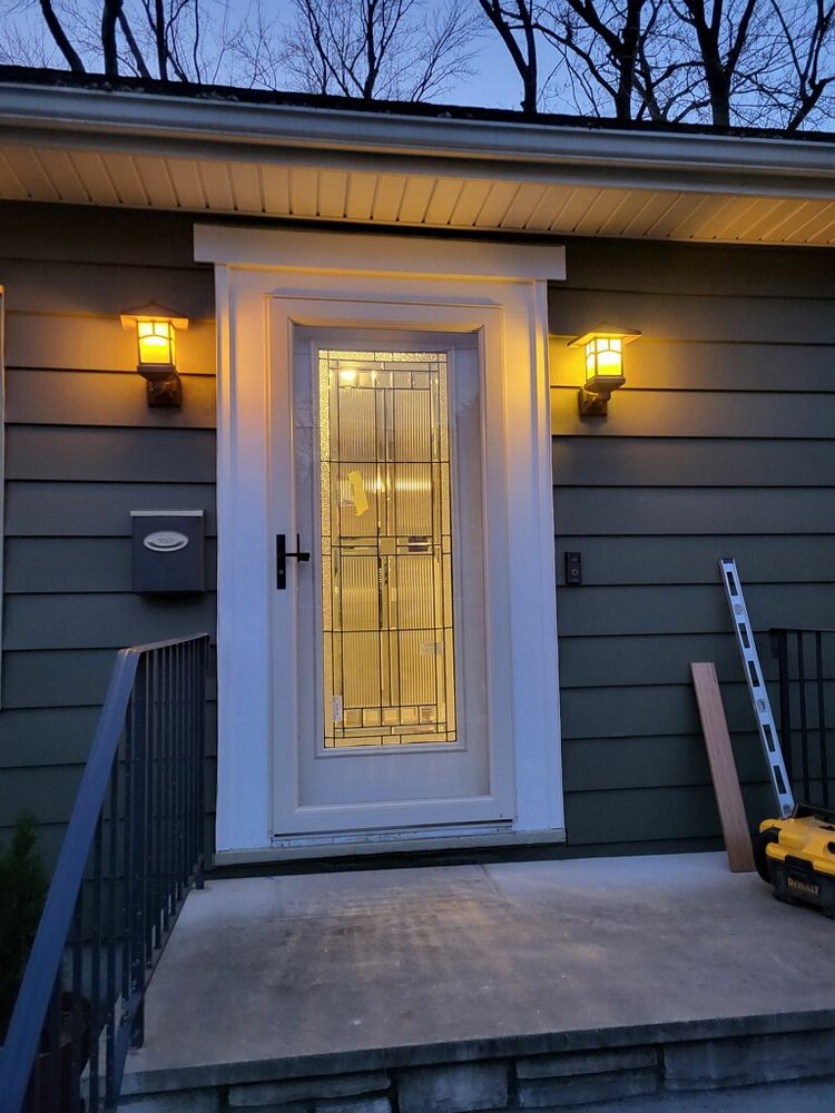 Slide of Sunshine Trade Services