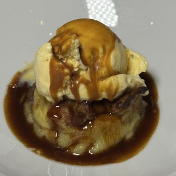 Russell's on Lake Ivanhoe - Bread pudding - American Near Me - Orlando, Florida