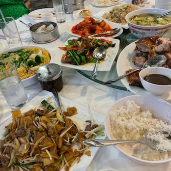 The Pearl - Beef Chow Fun, Wonton Soup, BBQ Three Meat (Duck, Pork, Chicken), Beef & Broccoli, Sweet & Sour Chicken, Combination Fried Rice. - Dim Sum Near Me - Grand Prairie, Texas The Pearl - Beef Chow Fun, Wonton Soup, BBQ Three Meat (Duck, Pork, Chicken), Beef & Broccoli, Sweet & Sour Chicken, Combination Fried Rice. - Dim Sum Near Me - Grand Prairie, Texas