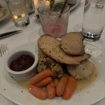 Ruth's Chris Steak House - Thanksgiving dinner - Steakhouses Near Me - Chesterfield, Missouri