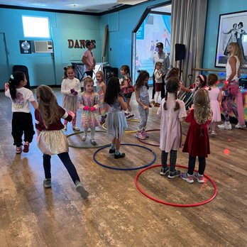 Dance Parties by Lisa - Party & Event Planning Near Me - Santa Monica, California