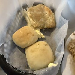 Annette's Cafe - Biscuits and Buns