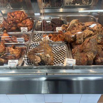 El Super - Food court inside the grocery store - Grocery Near Me - Inglewood, California