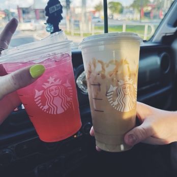 Starbucks - Coffee & Tea Near Me - Tampa, Florida