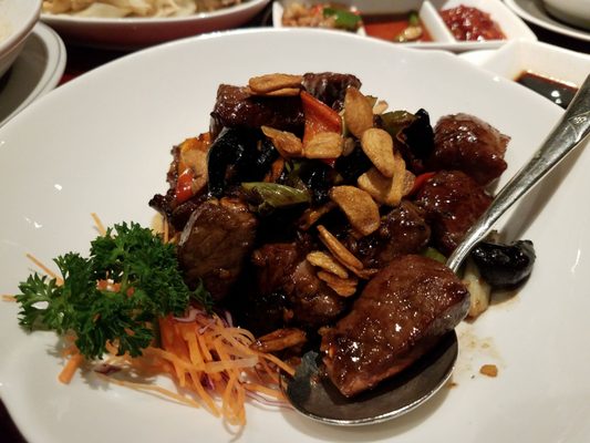 Hoi King Heen by null