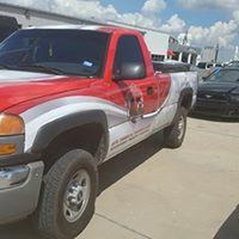 Runnels Glass - Auto Glass Services Near Me - Cleburne, Texas Runnels Glass - Auto Glass Services Near Me - Cleburne, Texas