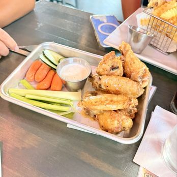 The Stillery - Garlic parm wings - Music Venues Near Me - Phoenix, Arizona The Stillery - Garlic parm wings - Music Venues Near Me - Phoenix, Arizona