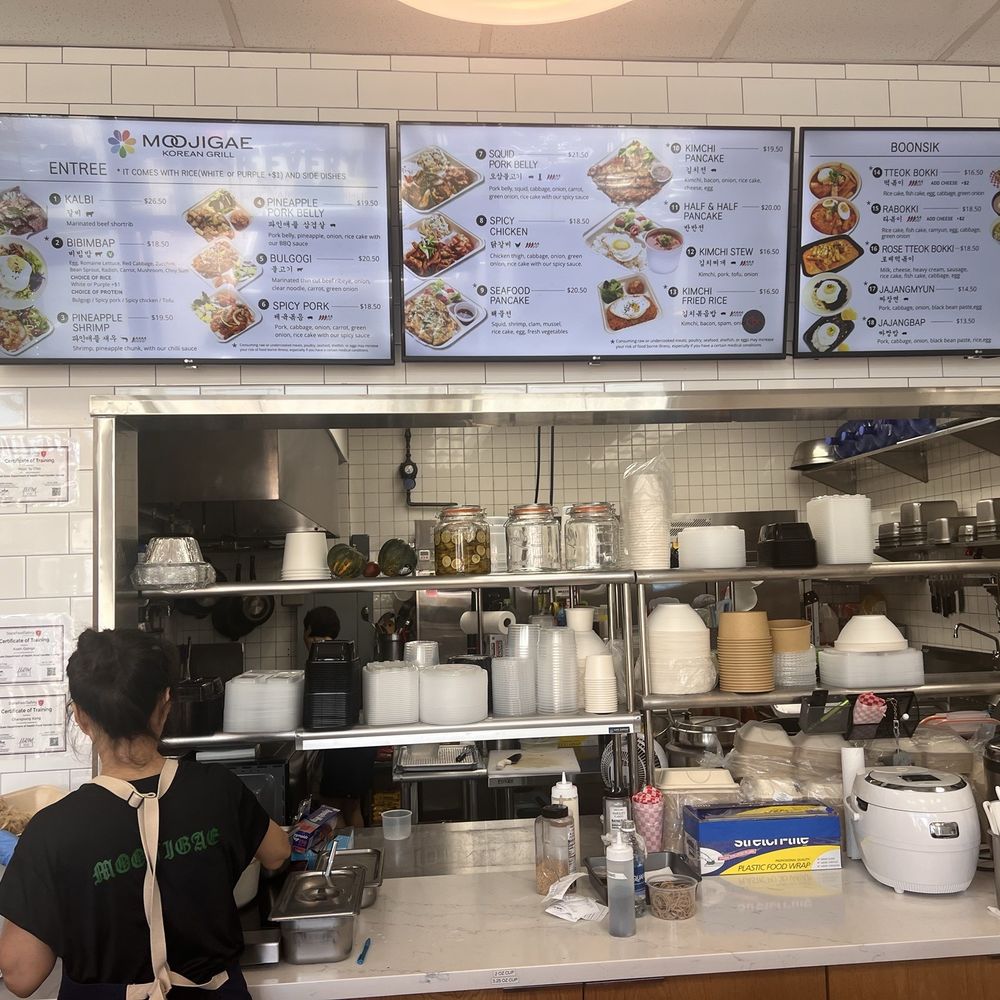 Moojigae Korean Grill - Menu board above, plenty to choose from! - Korean Near Me - Honolulu, Hawaii Moojigae Korean Grill - Menu board above, plenty to choose from! - Korean Near Me - Honolulu, Hawaii